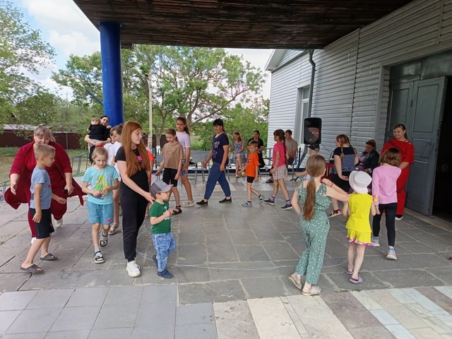 den zashiti detey 1006 03