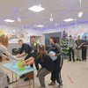 "Новый год к нам мчится..."